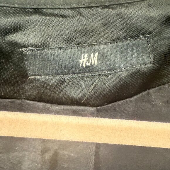 H&M SILVER GREY MIRRORED Square Sequins CABARET  GLITZY Evening Jacket Cardigan - Picture 7 of 10